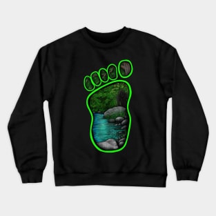 bluff creek bigfoot Crewneck Sweatshirt